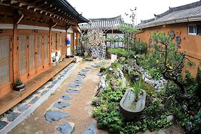 Happiness Full Guesthouse