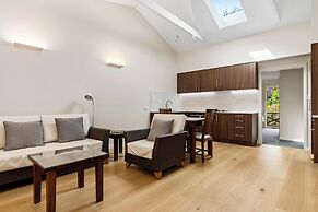 Lorhiti Apartments