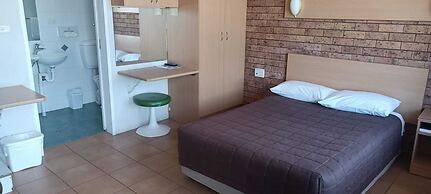 Nandewar Motor Inn
