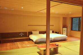 Tatsuta Ryokan