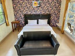 Canal Resort
