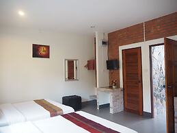 Canal Resort