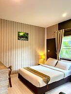 Canal Resort