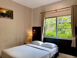 Canal Resort