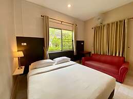 Canal Resort