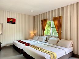 Canal Resort