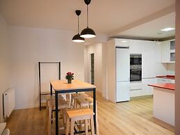Slow Suites Luchana
