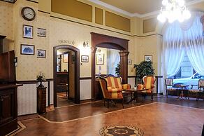 Cotton House Budapest