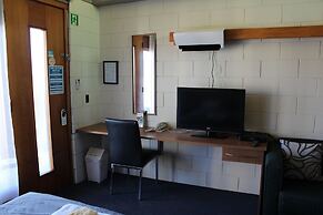 Elmore Lodge Motel