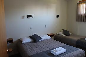 Elmore Lodge Motel