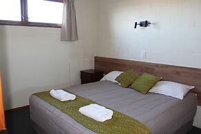 Elmore Lodge Motel