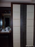 Planta Centro Bacolod Hotel & Residences