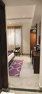 Hotel Taj Heights