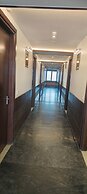 Hotel Taj Heights
