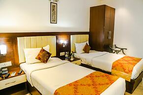 Hotel Taj Heights