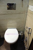 Hotel Taj Heights