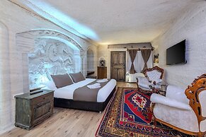 Kayatas Cave Suites