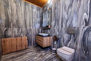 Kayatas Cave Suites