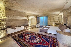 Kayatas Cave Suites