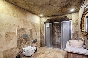 Kayatas Cave Suites