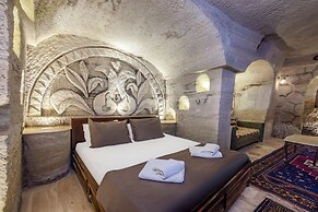 Kayatas Cave Suites