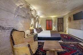 Kayatas Cave Suites