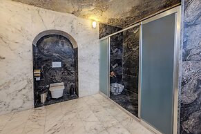 Kayatas Cave Suites