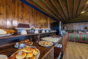 Kayatas Cave Suites