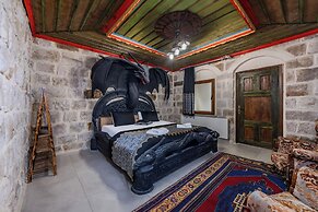 Kayatas Cave Suites