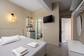 Maravelias Rooms