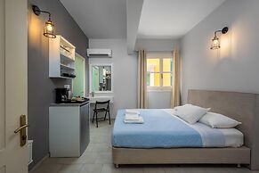 Maravelias Rooms