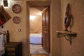 Emit Cave Hotel