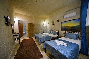 Emit Cave Hotel