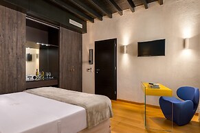 Allegory Boutique Hotel