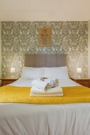 Rocklands Lodges