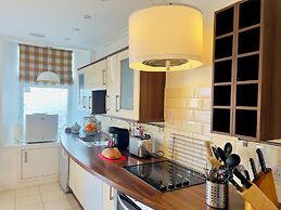 Crieff Armoury Luxury Self Catering Apartment