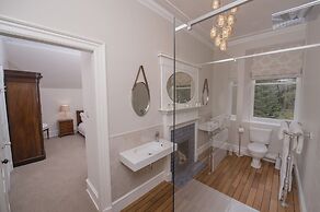 Lys-Na-Greyne Country House
