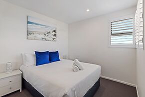 Verve on Cotton Tree