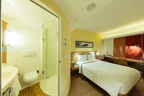 ibis Chennai City Centre Hotel