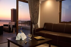 Golden Bay Suites