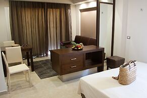 Golden Bay Suites