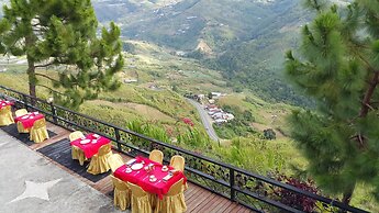 Crystal Hill R