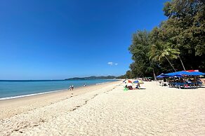 Chabana Resort