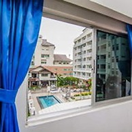 Sutus Court 2
