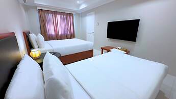 Whiterock Beach Hotel + Waterpark
