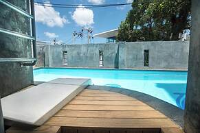 Beehive Phuket Old Town - Hostel