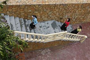 Hoa Binh Hotel