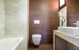 Electra Hotel