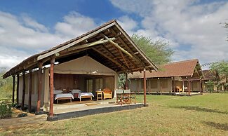 Ashnil Aruba Lodge