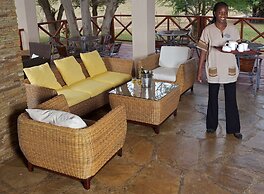 Ashnil Aruba Lodge